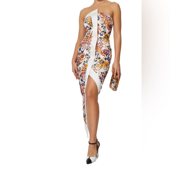 RENGIN Dresses & Skirts - RENGIN Asymmetrical Floral Print Dress